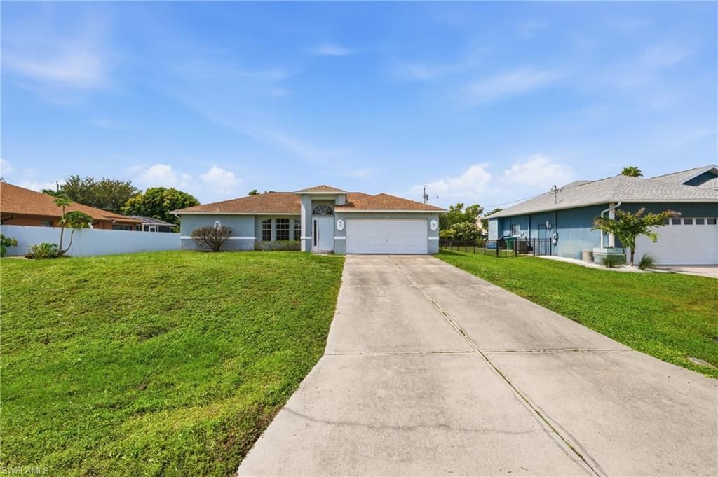 202 SW 11th Ter , Cape Coral, FL 33991 Photo