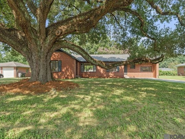 1095 Waverly Dr, Baton Rouge, LA 70806