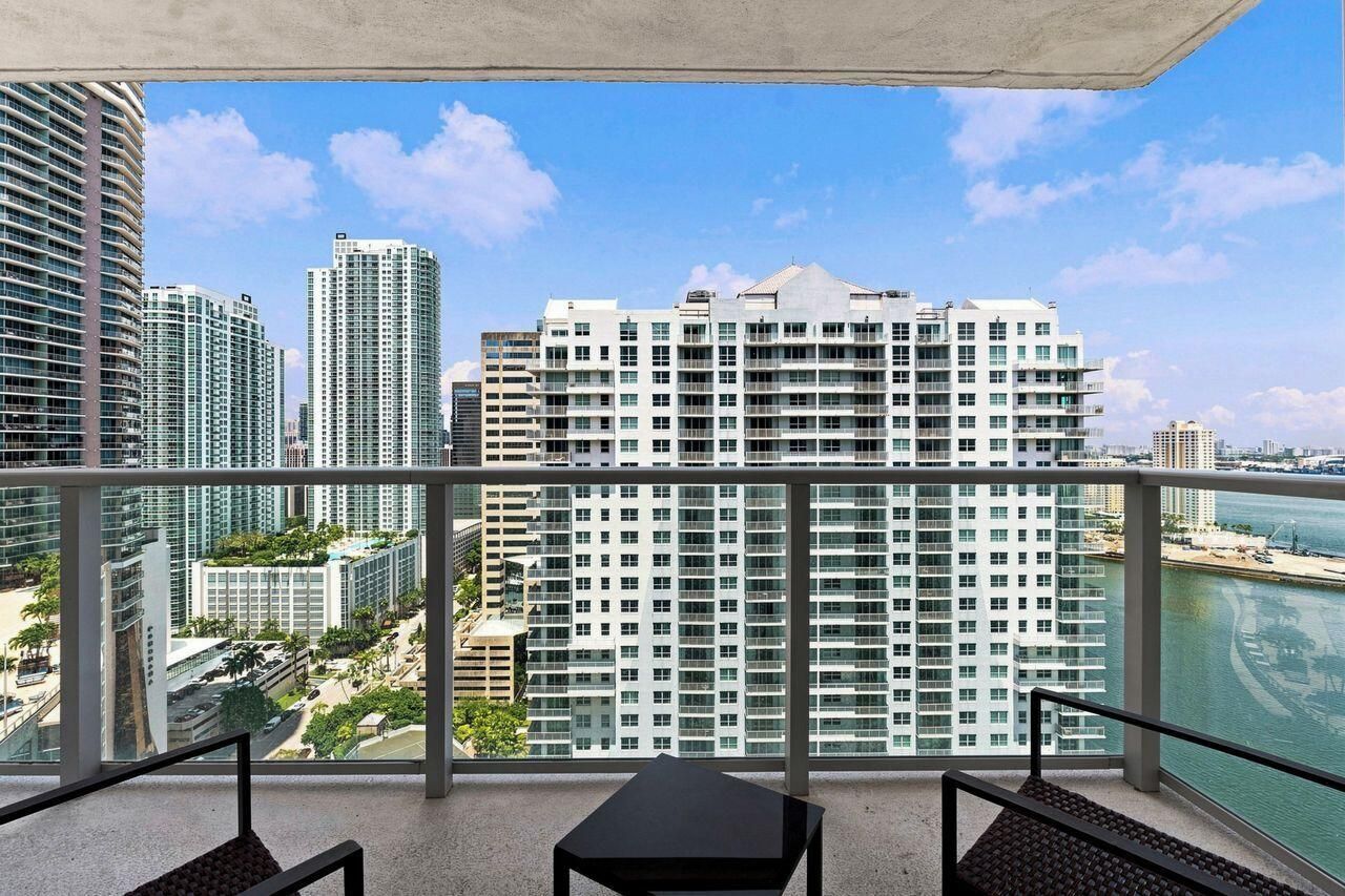 1155 Brickell Bay Drive, Unit 2802, Miami, FL 33131 Photo