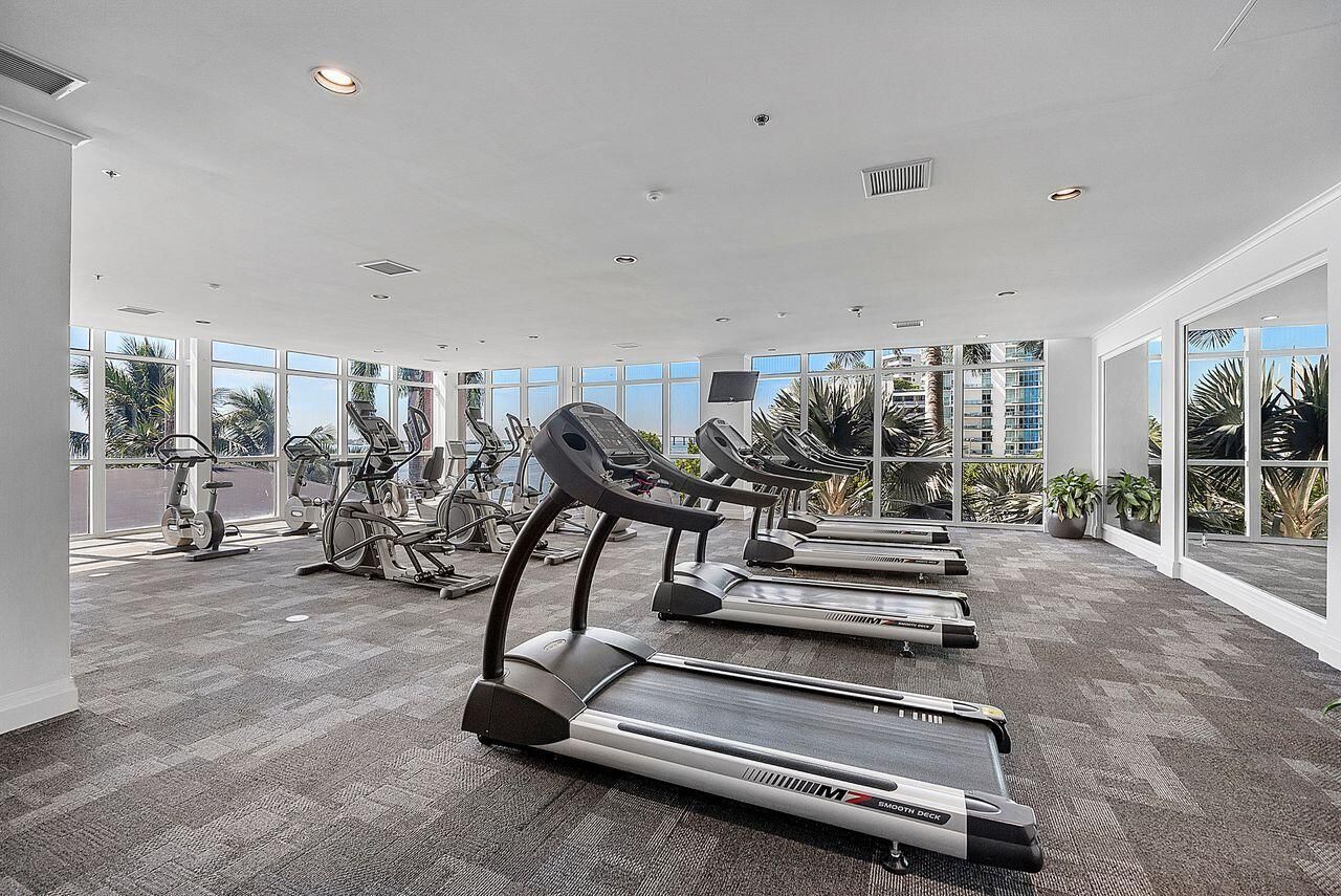1155 Brickell Bay Drive, Unit 2802, Miami, FL 33131 Photo