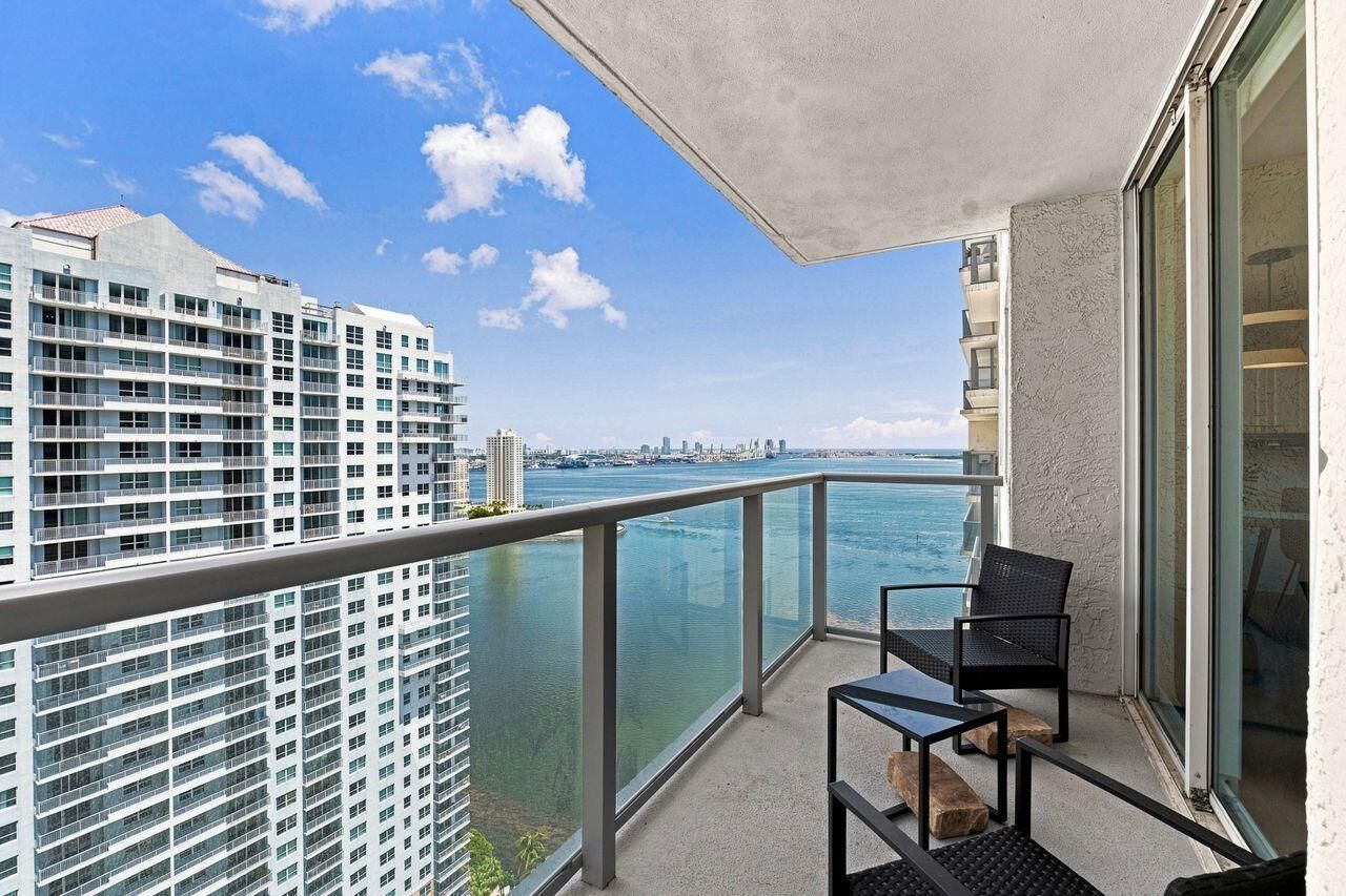 1155 Brickell Bay Drive, Unit 2802, Miami, FL 33131 Photo
