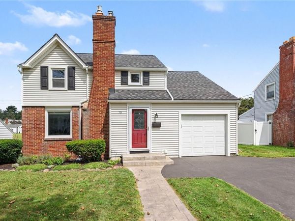 70 Thistledown Drive , Rochester, NY 14617