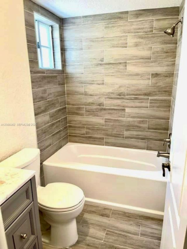 16263 SW 55th Ter , Miami, FL 33185 Photo
