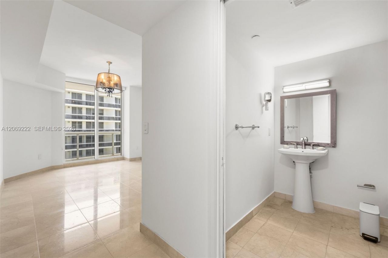 9559 Collins Ave , Unit S9-D, Surfside, FL 33154 Photo
