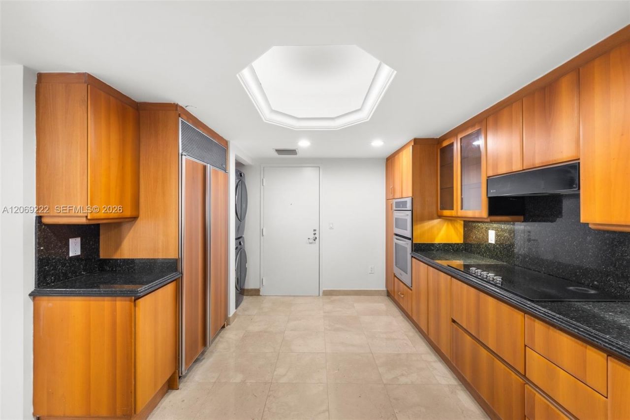 9559 Collins Ave , Unit S9-D, Surfside, FL 33154 Photo