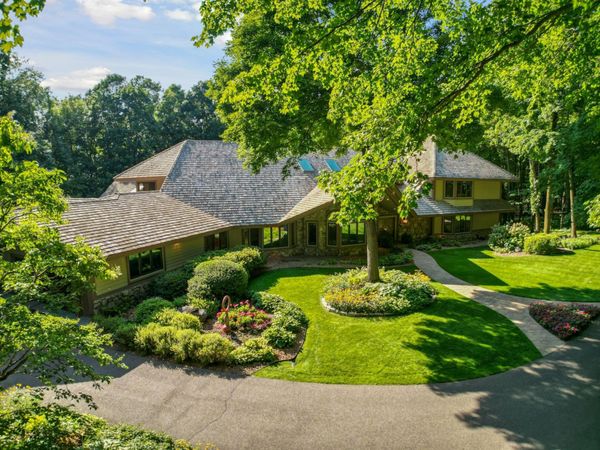 1420 Tamarack Drive, Medina, MN 55356