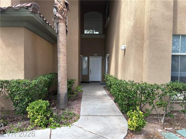 8701 Red Brook Drive, Unit 202, Las Vegas, NV 89128
