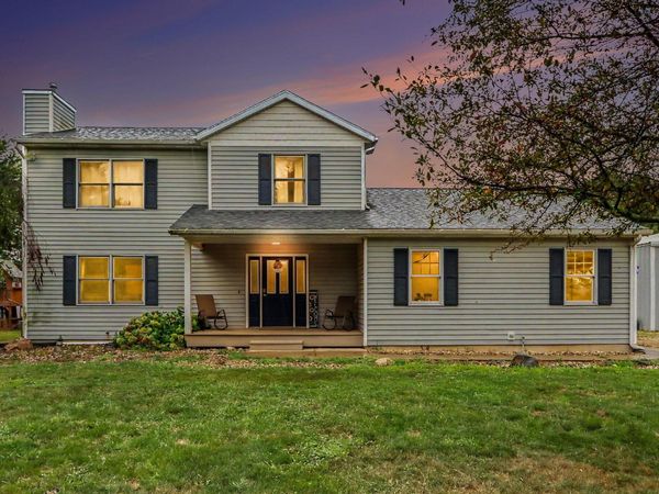 15060 S 27th Street, Vicksburg, MI 49097