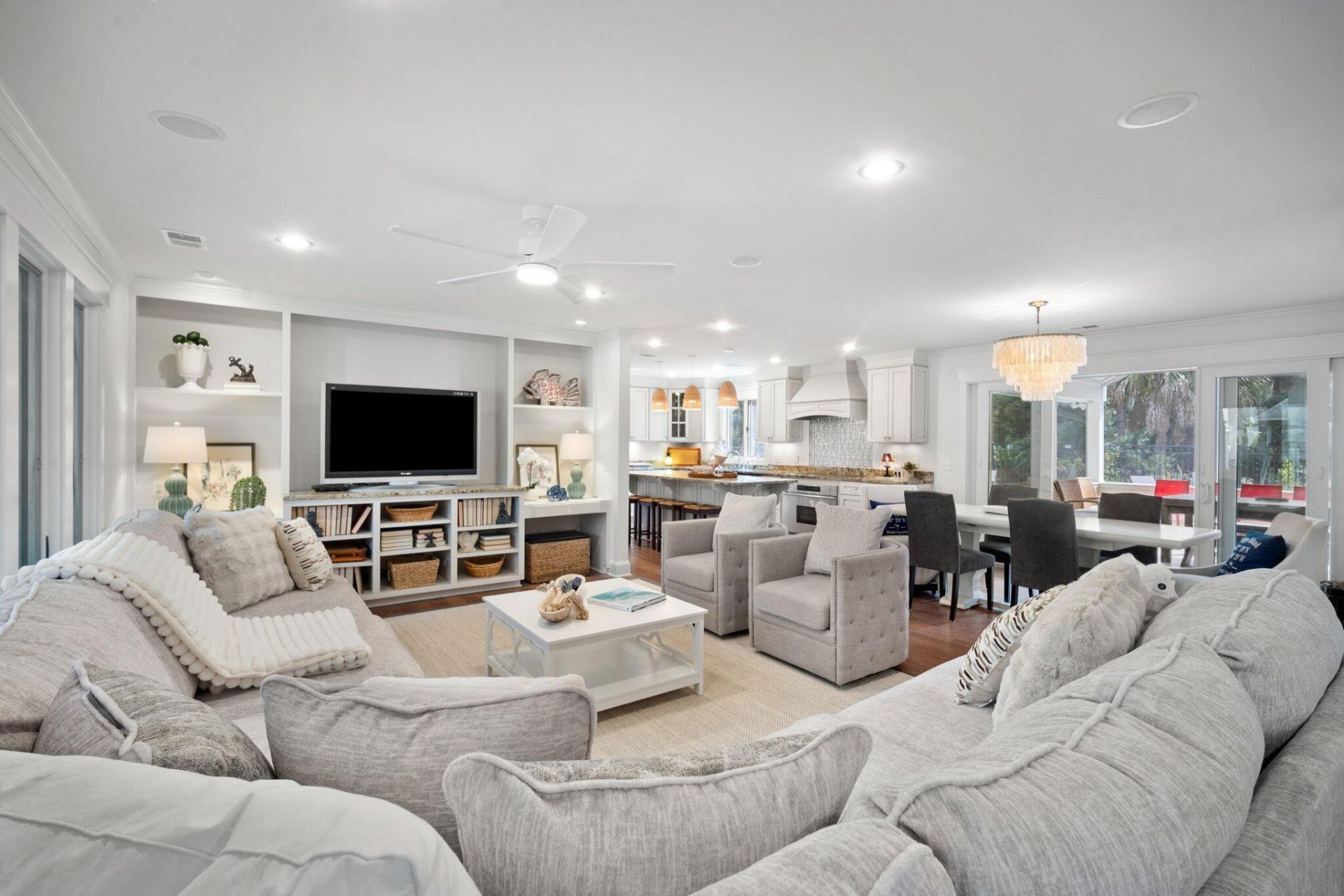 290 Tarpon Boulevard Photo 14
