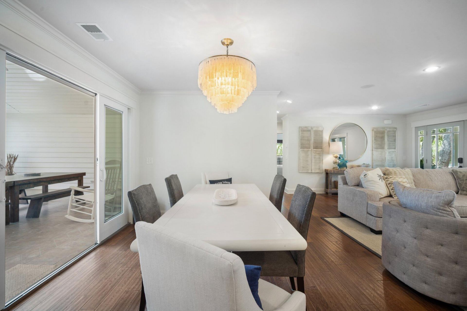 290 Tarpon Boulevard Photo 19
