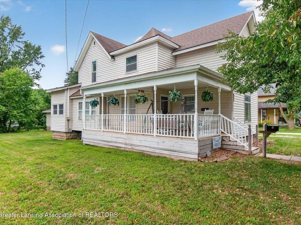 311 W Main Street, Grand Ledge, MI 48837