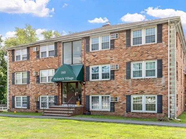 160 Tyngsboro Road, Unit 12c, Chelmsford, MA 01863