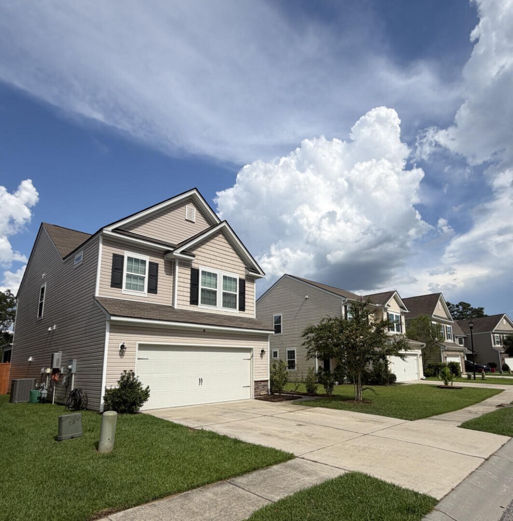 5004 White Cedar Road Photo 1