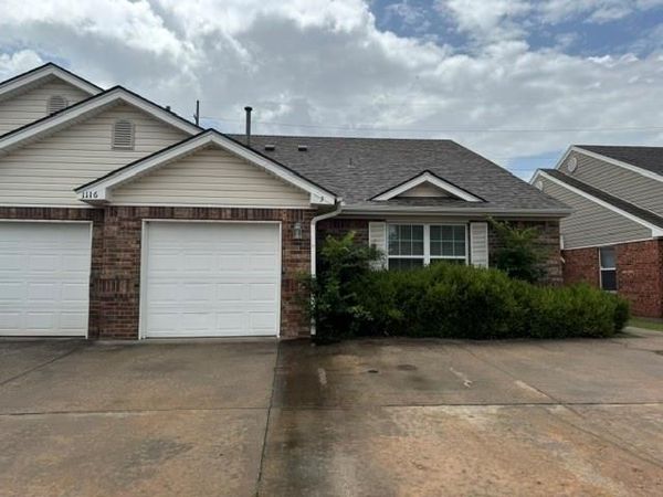 1116 Brandywine Lane, Unit 2, Norman, OK 73071