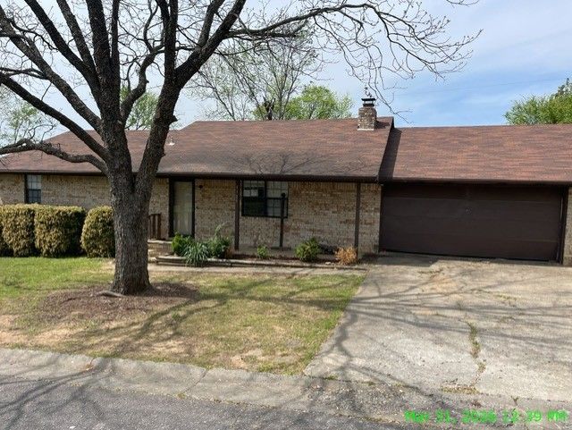 1325 Northwoods Drive , Alma, AR 72921 Main Photo