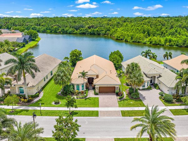 518 Carrara Court, Jupiter, FL 33478