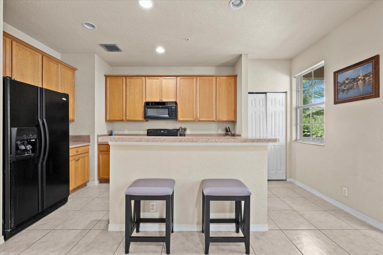 335 E Thatch Palm Circle, Unit 104, Jupiter, FL 33458 Photo