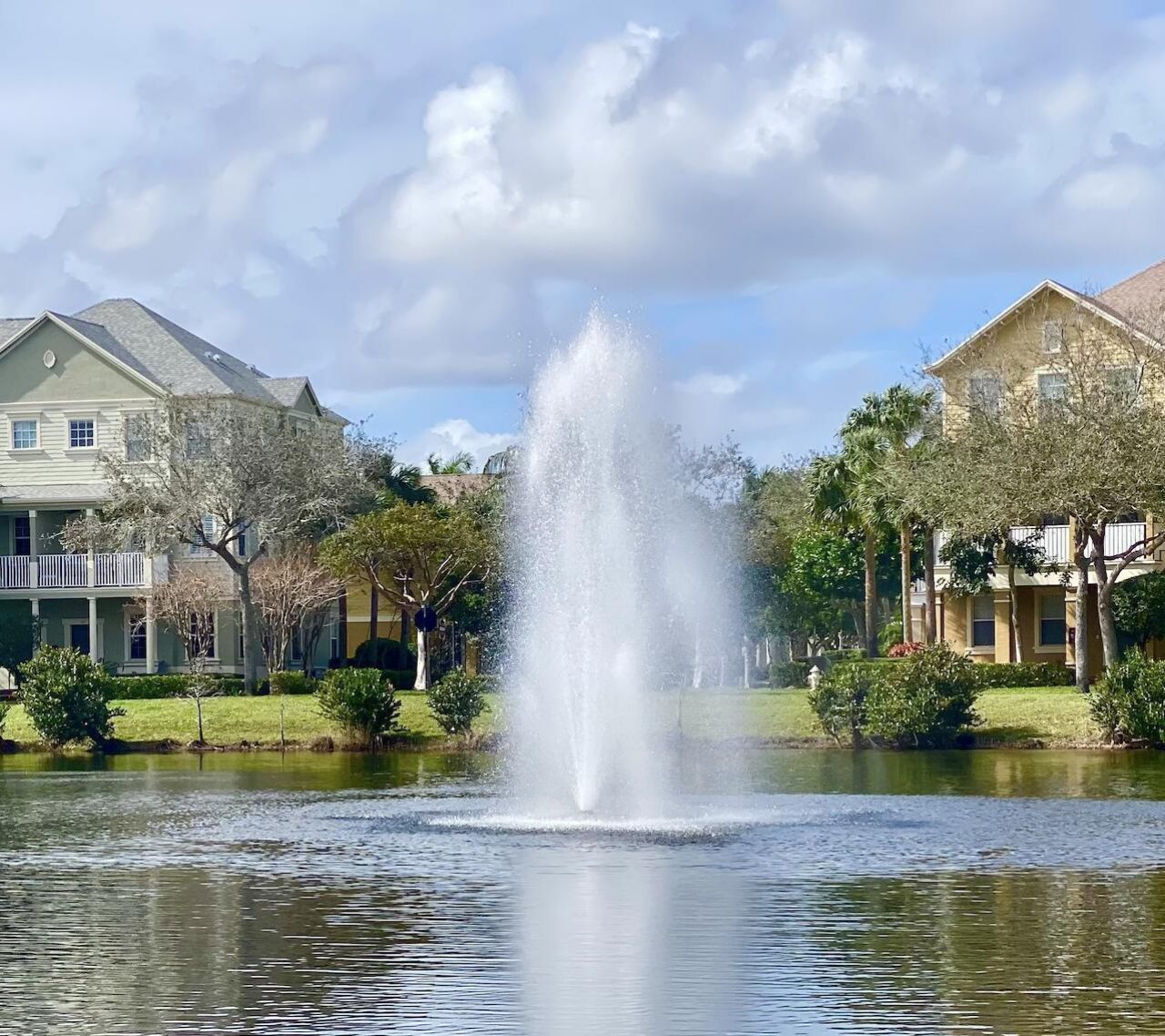 335 E Thatch Palm Circle, Unit 104, Jupiter, FL 33458 Photo