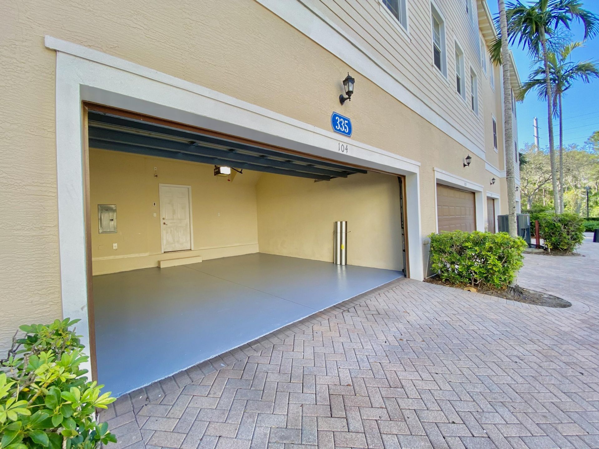 335 E Thatch Palm Circle, Unit 104, Jupiter, FL 33458 Photo