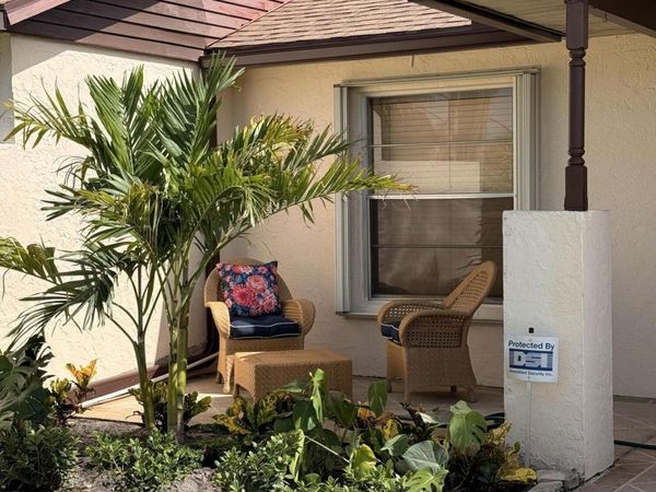 8499 Lakepoint Court, Wellington, FL 33467