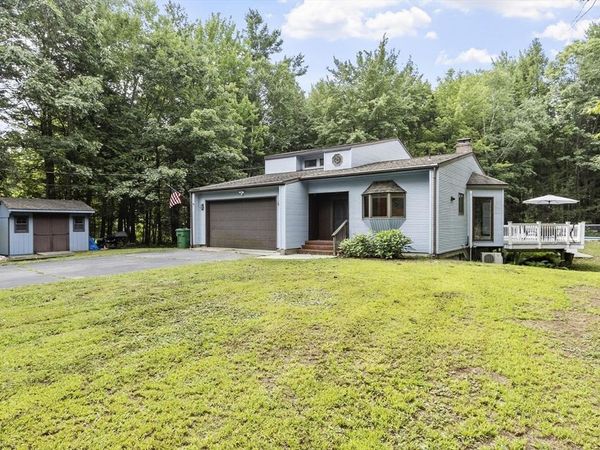 99 Baptist Common Rd, Templeton, MA 01468