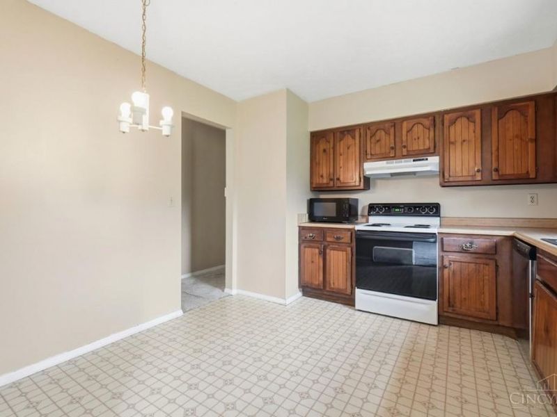 9054 Revere Run, West Chester, OH 45069 Photo 12