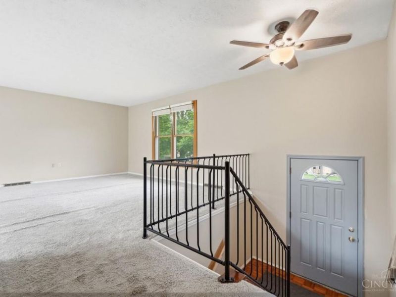 9054 Revere Run, West Chester, OH 45069 Photo 6