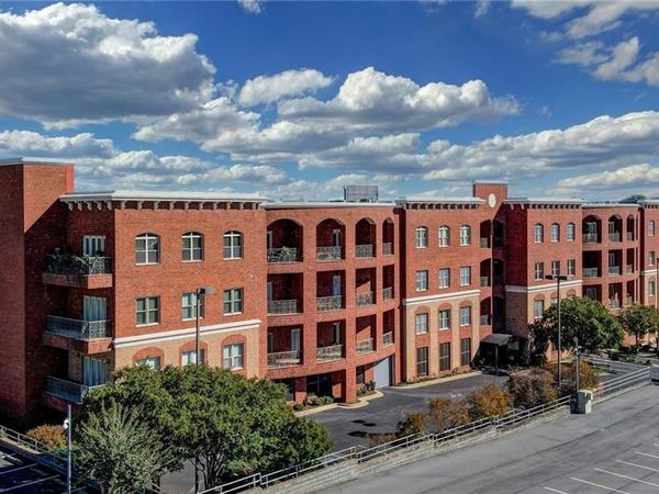 113 N Church Street, Unit 312, Greensboro, NC 27401