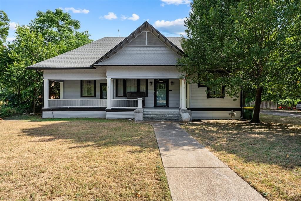 400 Capps Street, Marlin, TX 76661 Main Photo
