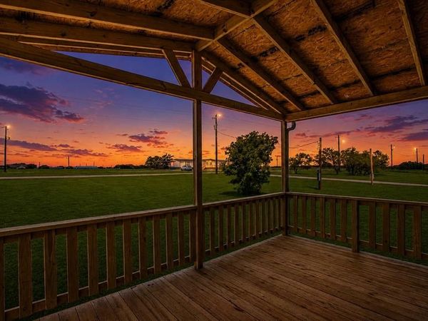 2004 Buffet Way, Poolville, TX 76487