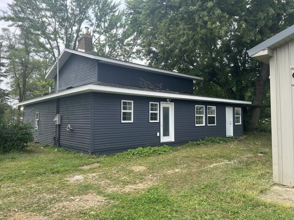 21011 23 Mile Road, Olivet, MI 49076