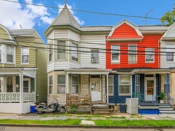 195 Duane St, Orange, NJ 07050