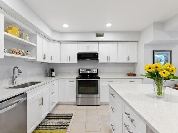 115 Washington, Unit 1B, Winchester, MA 01890