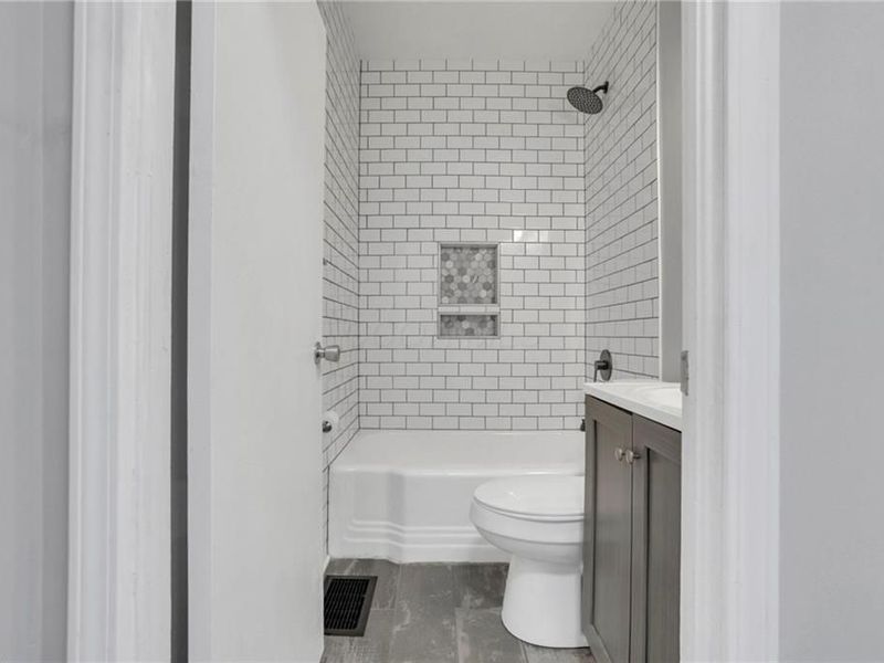 530 Wooster Road, Mount Vernon, OH 43050 Photo 11