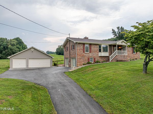 20306 Benhams Road, Bristol, VA 24202