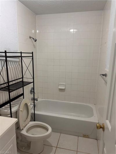 4619 Bayshore Dr, Unit 4619, Naples, FL 34112 Photo