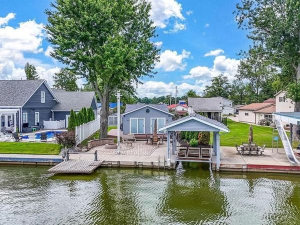 10714 County Road 293, Lakeview, OH 43331