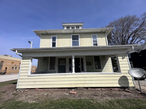 514 E Main Street , Hoopeston, IL 60942