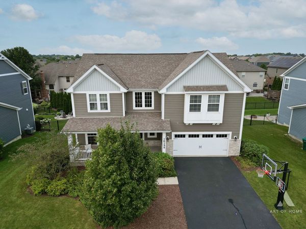 16155 W Sagebrook Drive , Lockport, IL 60441