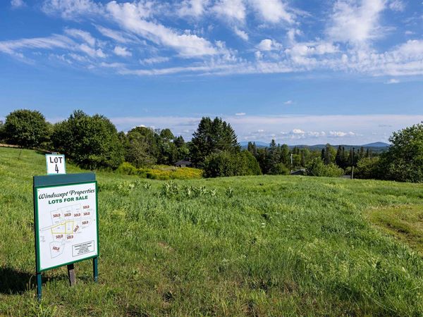 004 Upper Drive, Unit 4, Danville, VT 05828