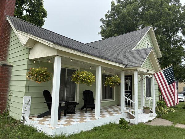 109 E Isabelle Street, Belding, MI 48809