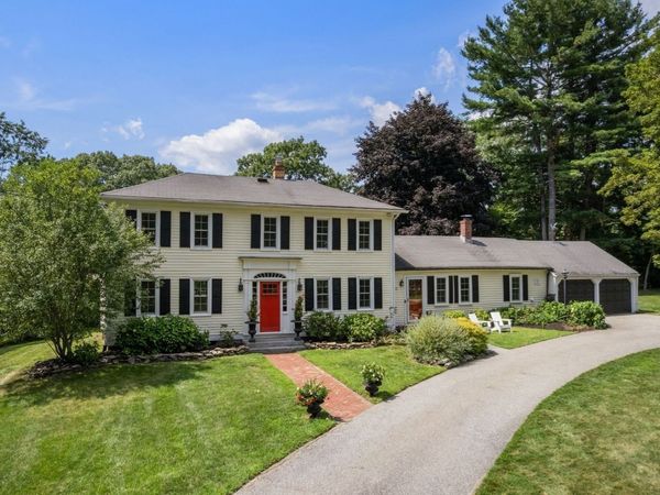 320 Western Avenue, Sherborn, MA 01770