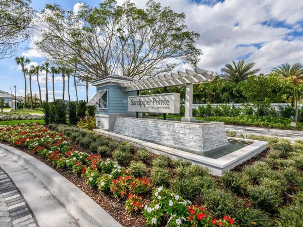 540 Sanderling Circle, Deerfield Beach, FL 33442