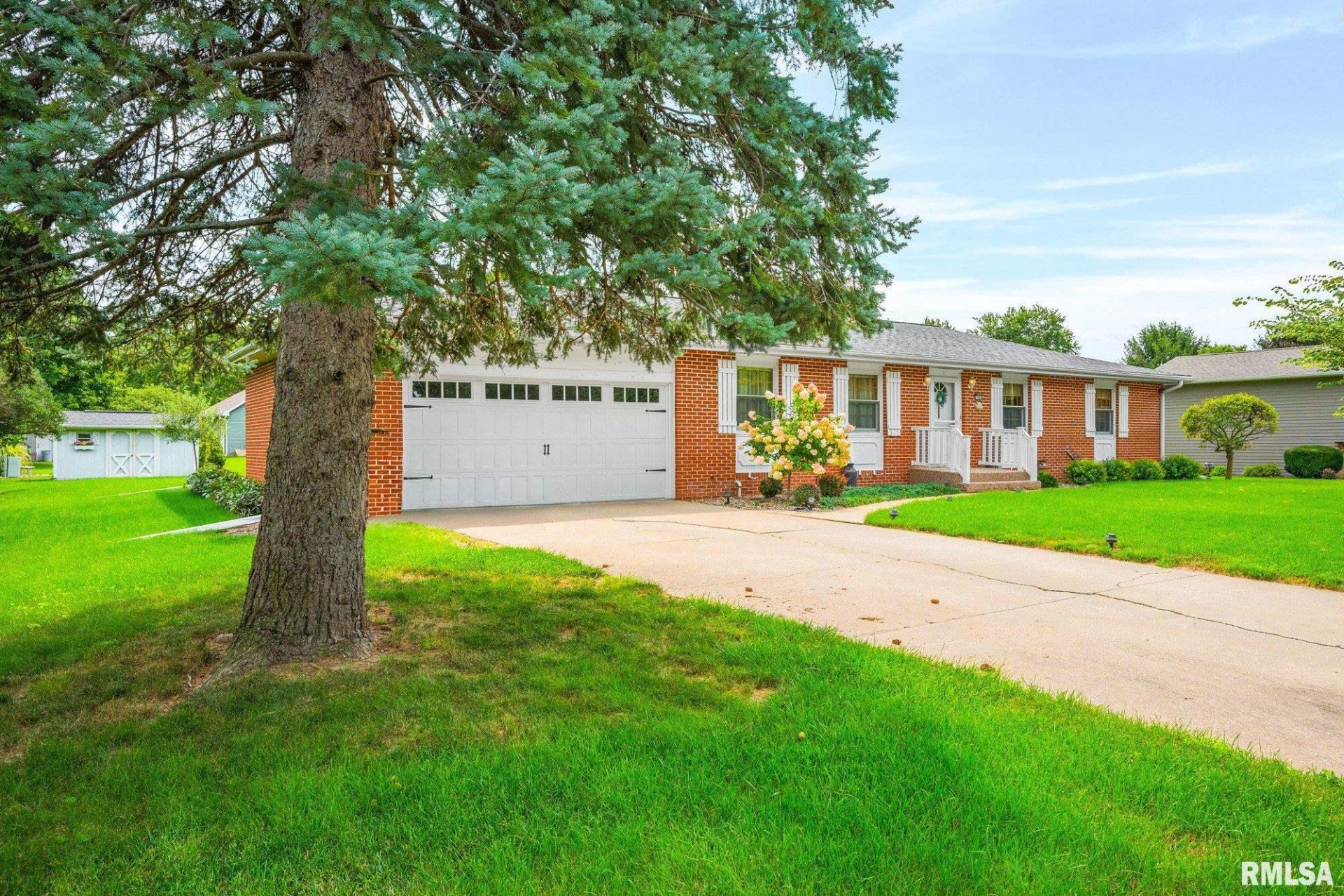 2909 Lincoln Park Drive, Galesburg, IL 61401 Main Photo