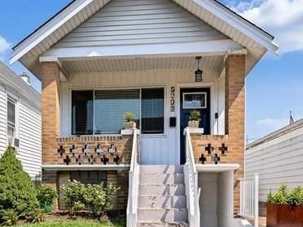 5207 Wilson Avenue, St Louis, MO 63110
