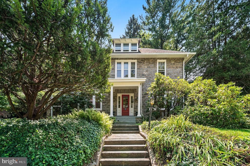 210 S SWARTHMORE AVENUE , SWARTHMORE, PA 19081