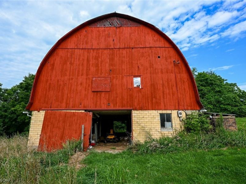 4429 Deerfield Avenue NW, North Lawrence, OH 44666 Photo 9