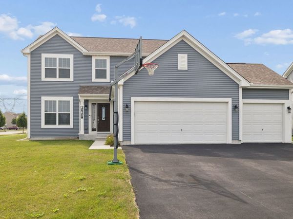 26208 S White Oak Trail , Channahon, IL 60410