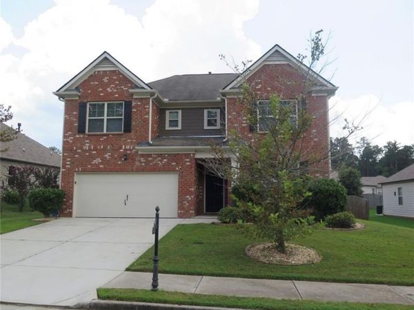 536 Wolf Pack Lane , Atlanta, GA 30349