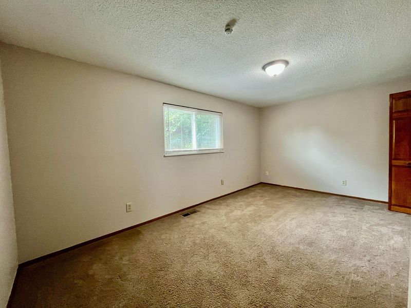 2775 Amana Court , Columbus, OH 43235 Photo 21